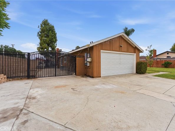 404 Pinewood Court, Pomona CA 91767
