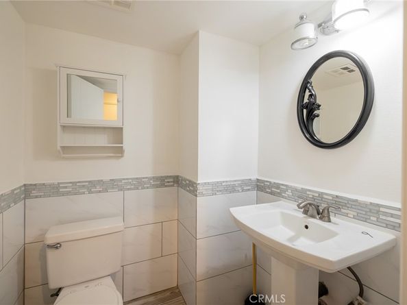 2411 Deodar, Santa Ana CA 92705