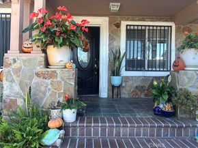 222 W 87th, Los Angeles CA 90003