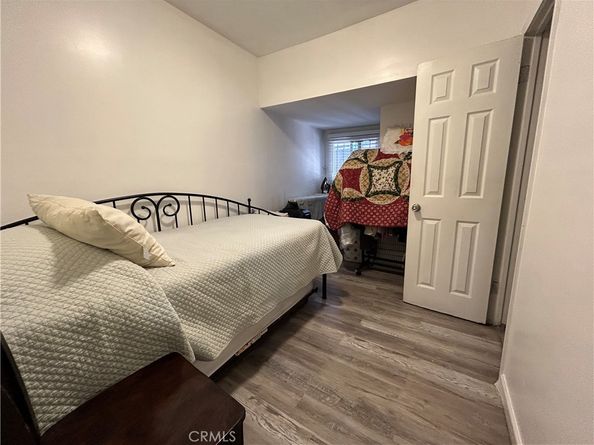 222 W 87th, Los Angeles CA 90003