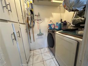 222 W 87th, Los Angeles CA 90003