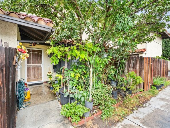 3927 W McFadden Avenue B, Santa Ana CA 92704