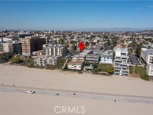 12 3rd Place, Long Beach CA 90802