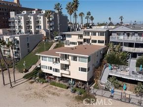 12 3rd Place, Long Beach CA 90802