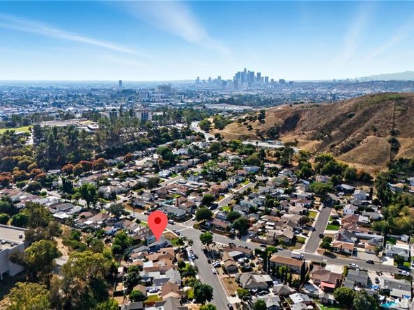2332 Richelieu, El Sereno CA 90032