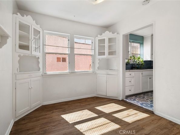 5951 S Van Ness, Los Angeles CA 90047