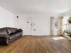 5951 S Van Ness, Los Angeles CA 90047