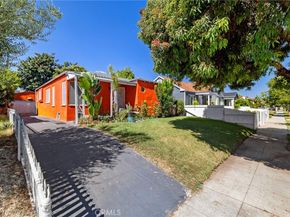 5951 S Van Ness, Los Angeles CA 90047