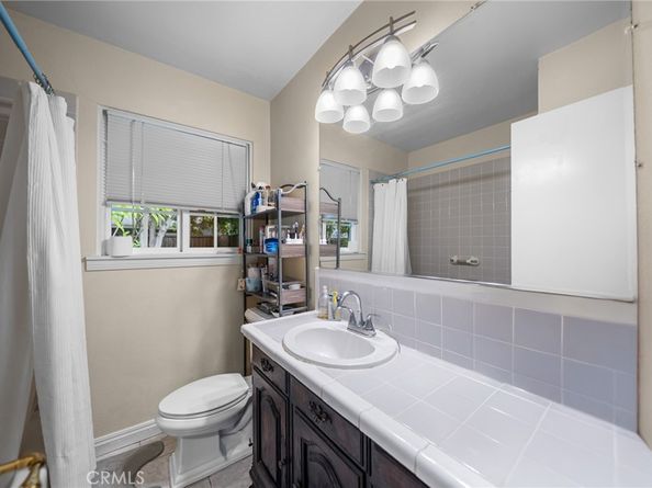 16738 Index, Granada Hills CA 91344