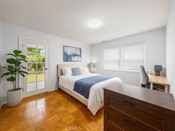 16738 Index, Granada Hills CA 91344