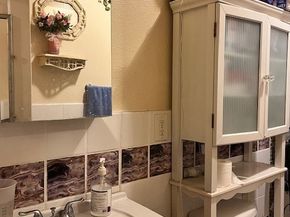 1418 W 70th Street, Los Angeles CA 90047