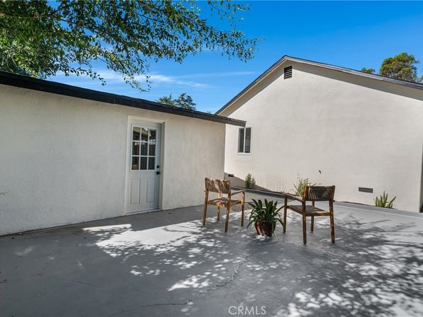 1732 Newport Avenue, Pasadena CA 91103