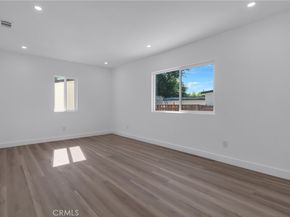 1732 Newport Avenue, Pasadena CA 91103
