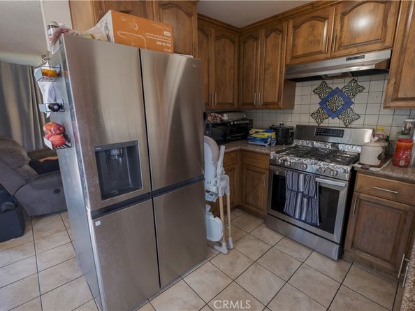 11126 Van Buren Ave, Los Angeles CA 90044