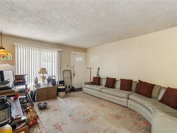 2936 Edgehill Drive, Los Angeles CA 90018