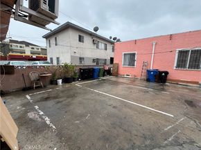 529 W 56th Street, Los Angeles CA 90037