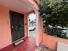 529 W 56th Street, Los Angeles CA 90037