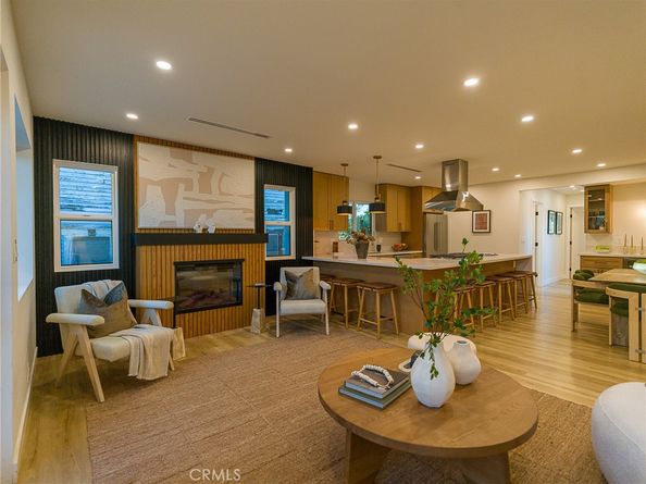 4925 Buchanan Street, Los Angeles CA 90042