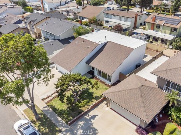 1675 E Cyrene Drive, Carson CA 90746