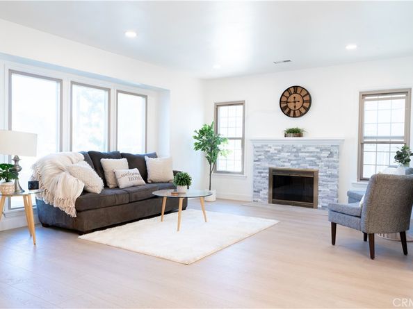 9821 S 8th Avenue, Inglewood CA 90305