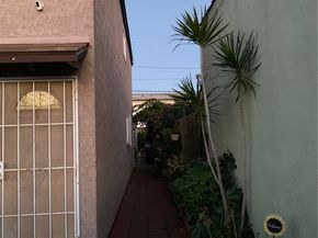 10316 S San Pedro Street, Los Angeles CA 90003
