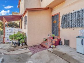 1437 S Bonnie Brae Street, Los Angeles CA 90006