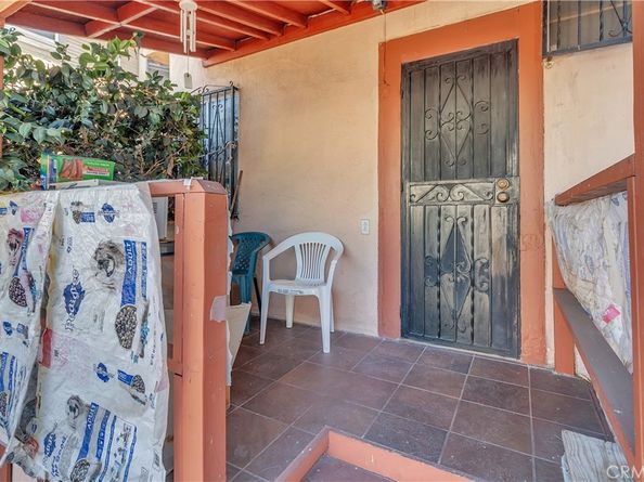 1437 S Bonnie Brae Street, Los Angeles CA 90006