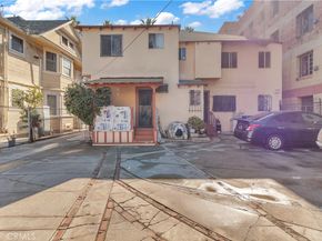 1437 S Bonnie Brae Street, Los Angeles CA 90006