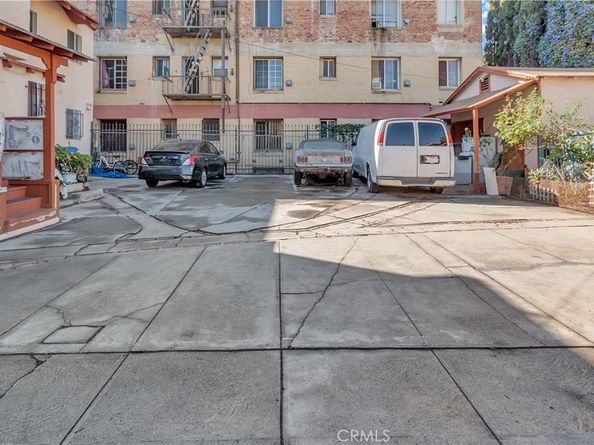 1437 S Bonnie Brae Street, Los Angeles CA 90006