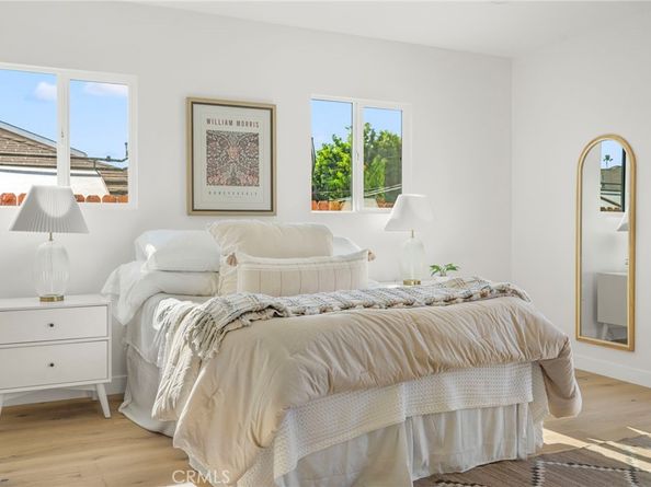 5435 Alviso Avenue, Los Angeles CA 90043