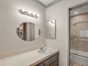 5460 White Oak B103, Encino CA 91316