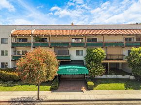 5460 White Oak B103, Encino CA 91316
