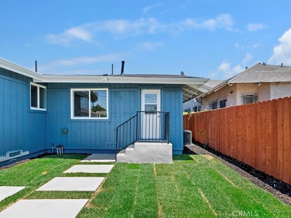 3011 5th, Los Angeles CA 90018