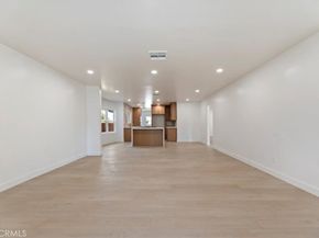 3011 5th, Los Angeles CA 90018