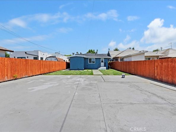 3011 5th, Los Angeles CA 90018