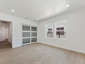 3011 5th, Los Angeles CA 90018