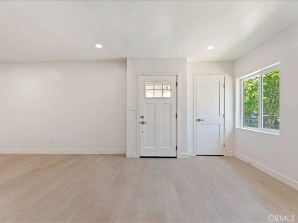 3011 5th, Los Angeles CA 90018