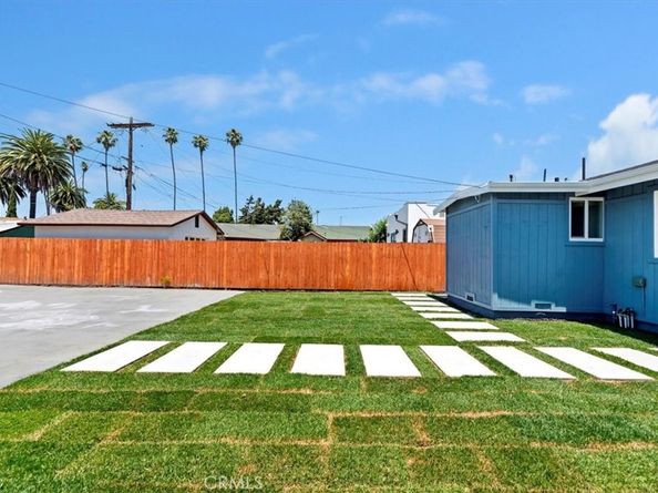 3011 5th, Los Angeles CA 90018