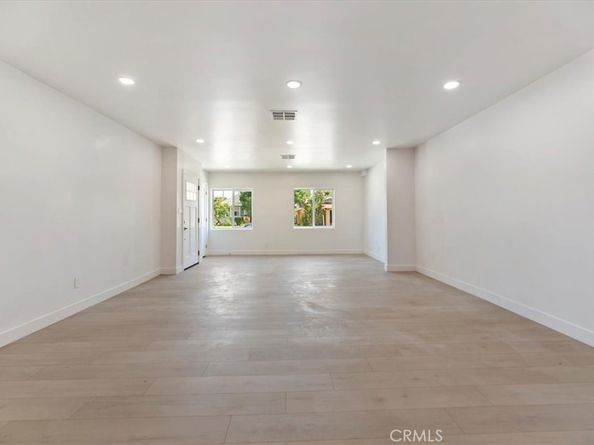 3011 5th, Los Angeles CA 90018