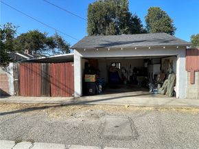 218 W Gardner, Long Beach CA 90805