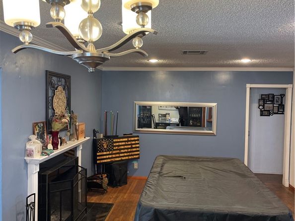 218 W Gardner, Long Beach CA 90805