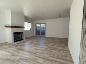 2425 W 116TH Street, Hawthorne CA 90250