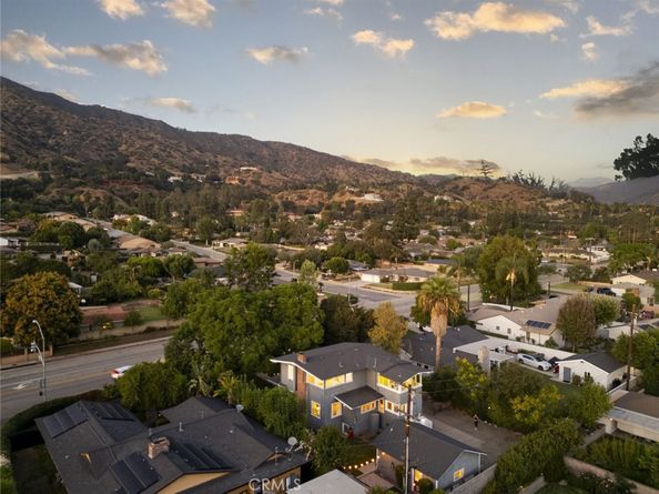 450 W Sierra Madre Avenue, Glendora CA 91741