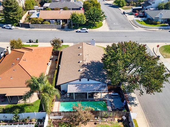 1797 Essex, La Verne CA 91750