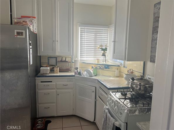 5754 Ensign AVE, North Hollywood CA 91601