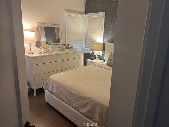 5754 Ensign AVE, North Hollywood CA 91601