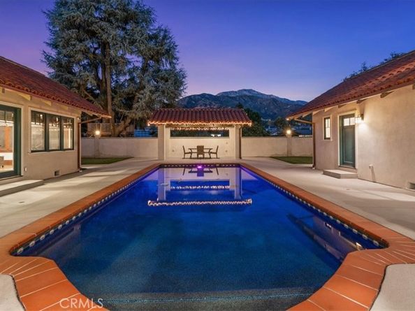 2360 N Mountain Avenue, Upland CA 91784