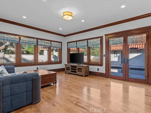 2360 N Mountain Avenue, Upland CA 91784