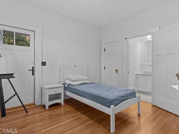 2360 N Mountain Avenue, Upland CA 91784