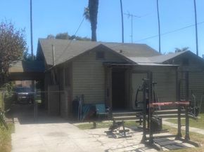 339 W 76th Street, Los Angeles CA 90003